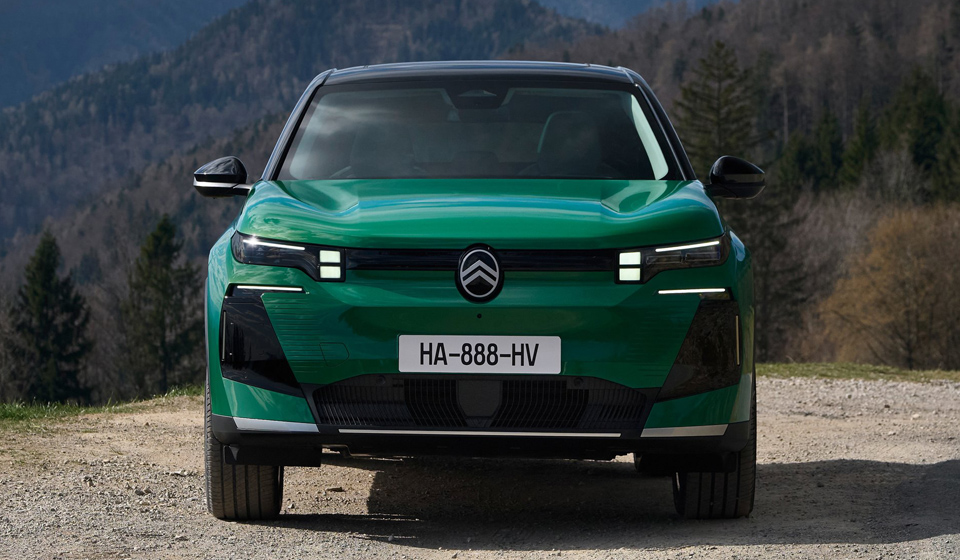 NEW CITRO&Euml;N C5 AIRCROSS